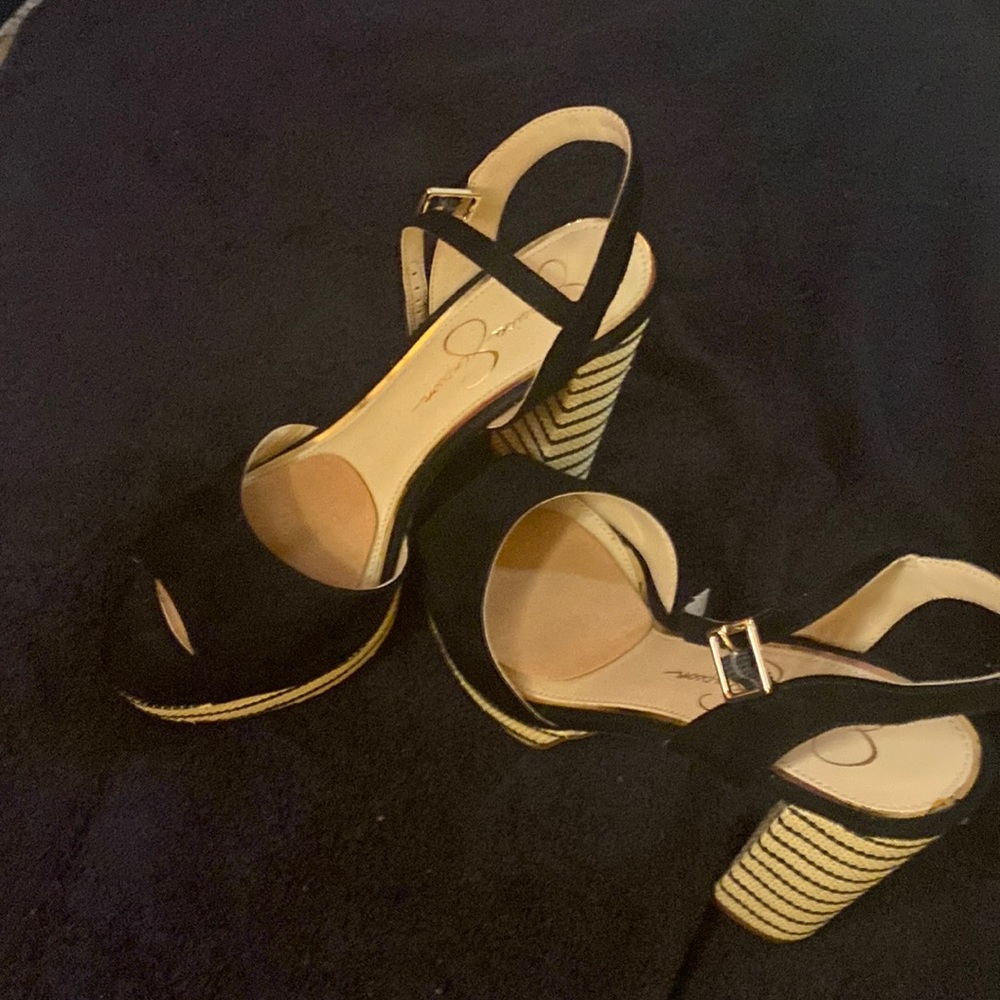 Jessica Simpson black heel